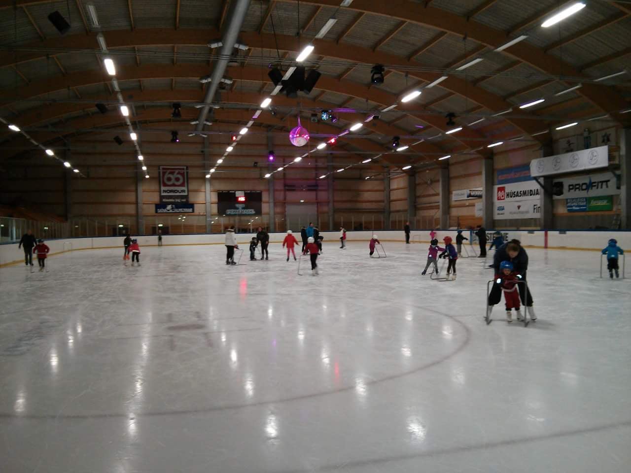 Skautahöllin í Laugardal